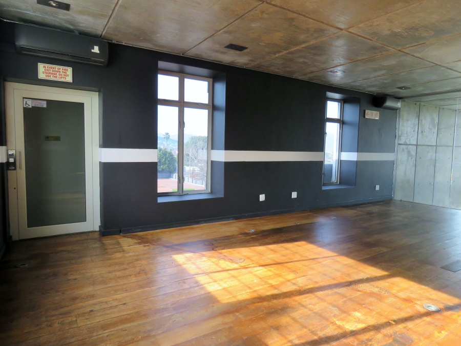 To Let commercial Property for Rent in Somerset West Western Cape